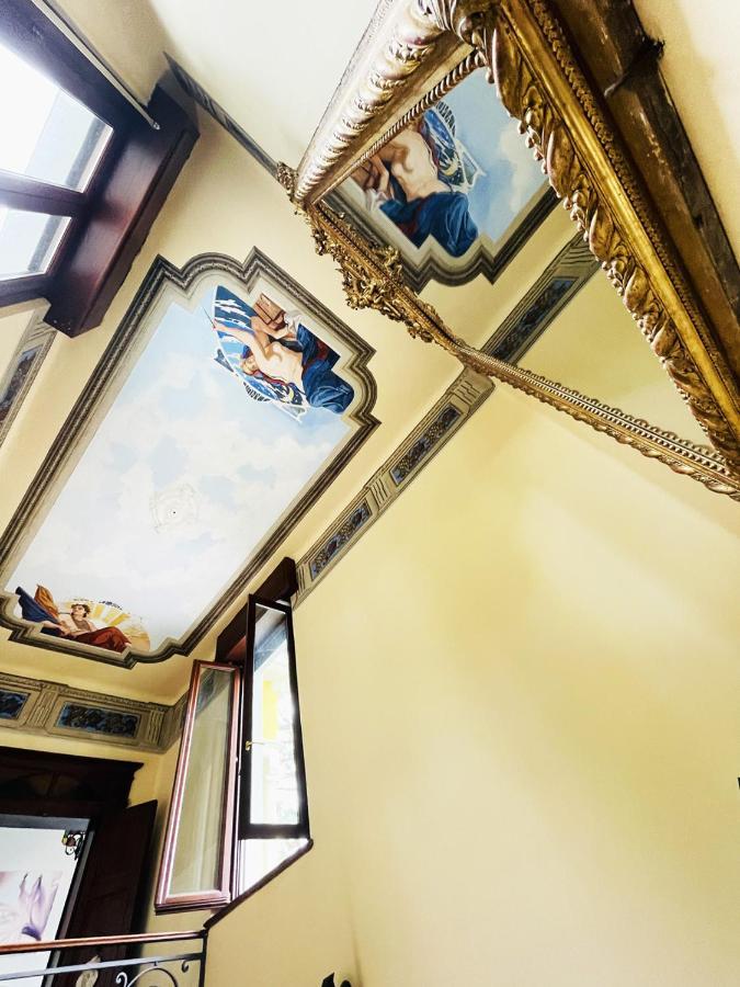 Casa Giulietta Hotel Desenzano del Garda Exterior foto