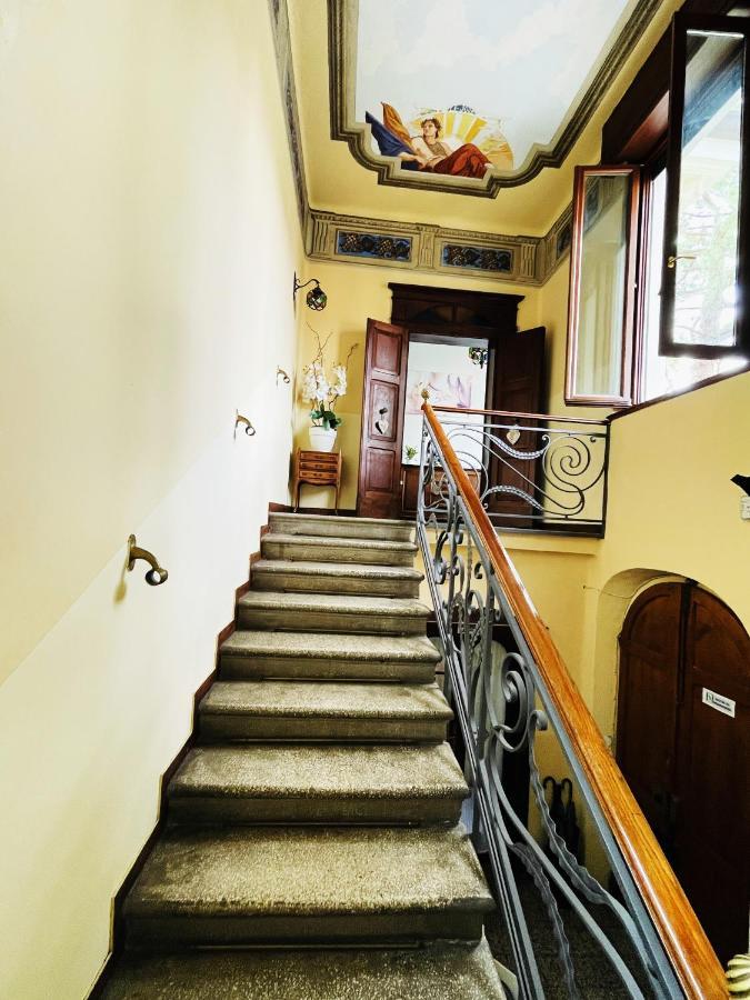 Casa Giulietta Hotel Desenzano del Garda Exterior foto