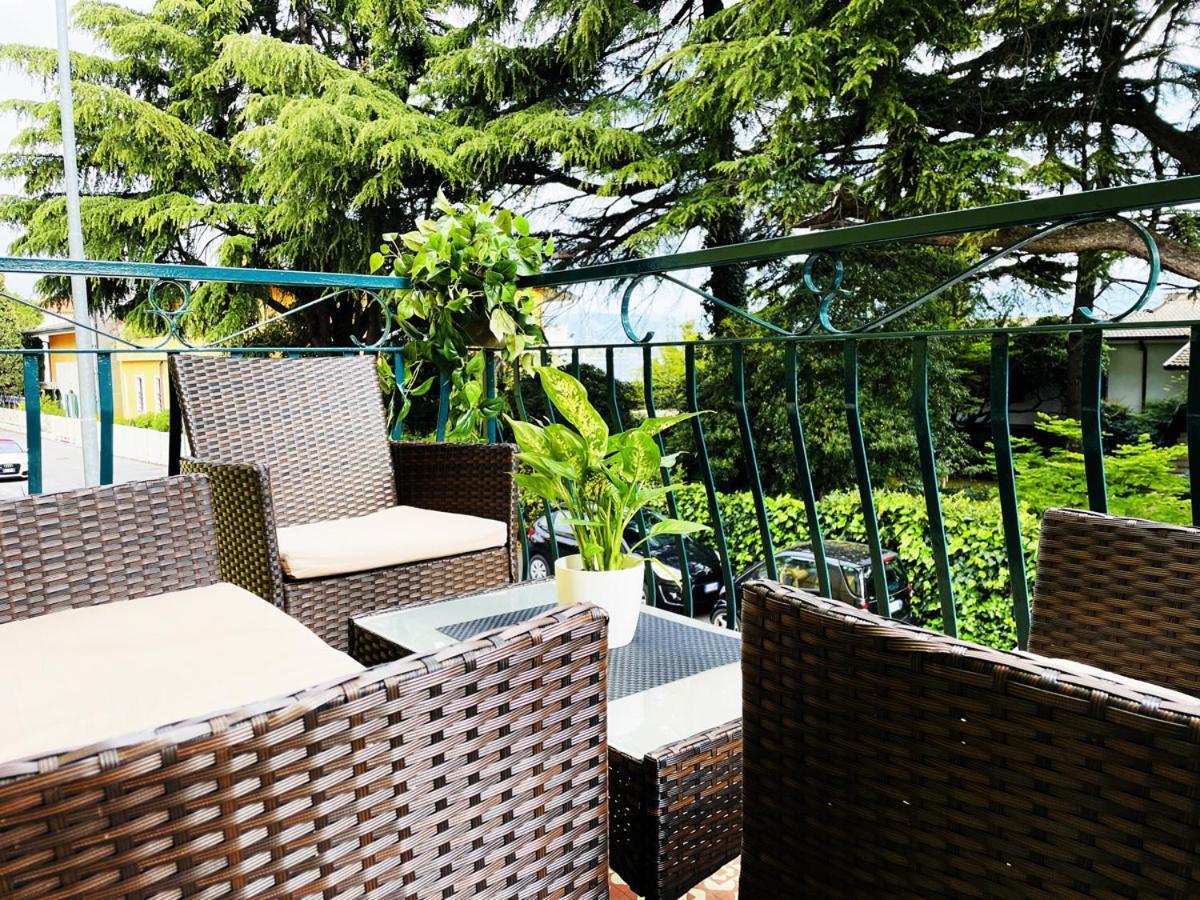 Casa Giulietta Hotel Desenzano del Garda Exterior foto