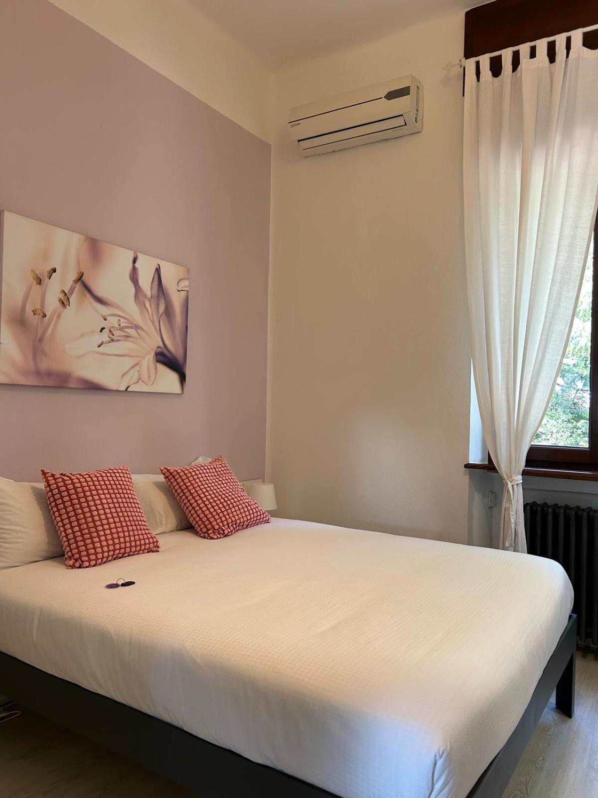 Casa Giulietta Hotel Desenzano del Garda Exterior foto