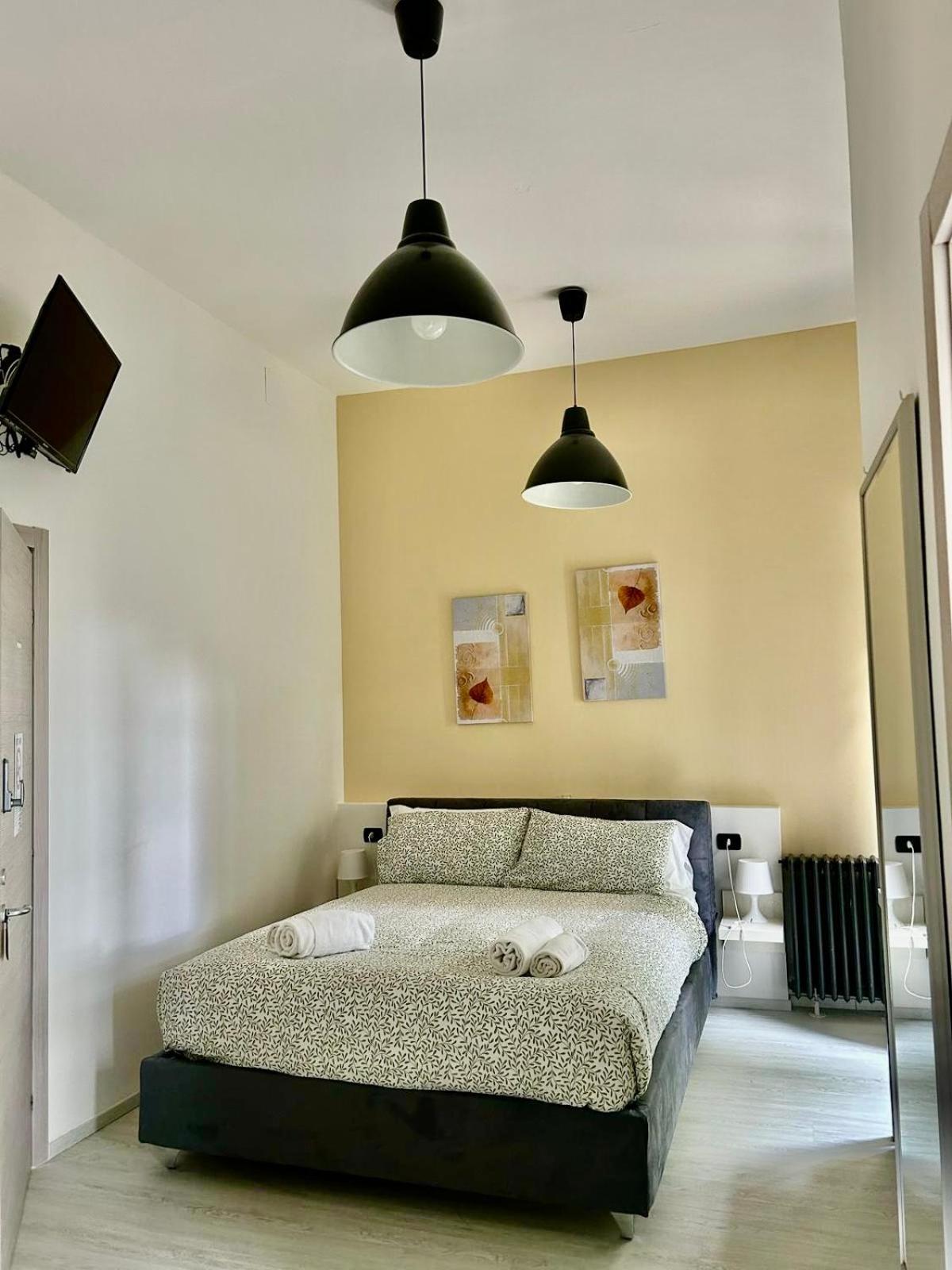 Casa Giulietta Hotel Desenzano del Garda Exterior foto